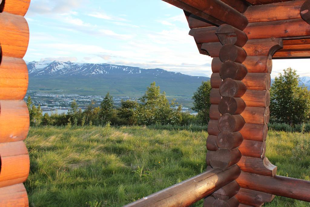 Akureyri Log Cottage エクステリア 写真