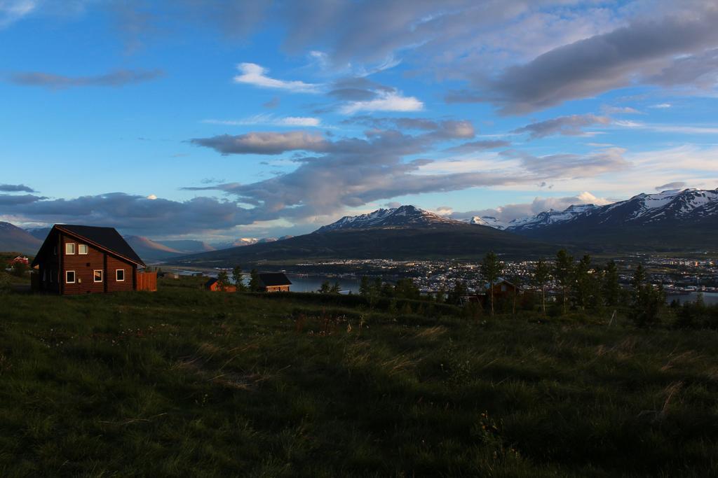 Akureyri Log Cottage エクステリア 写真